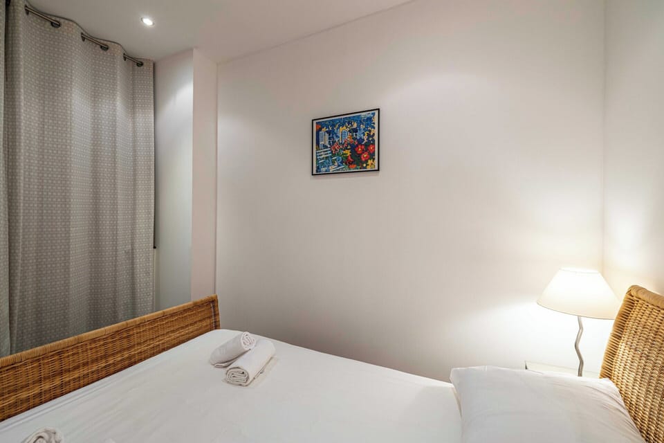 Apartment | 1 bedroom, laptop workspace, iron/ironing board, bed sheets