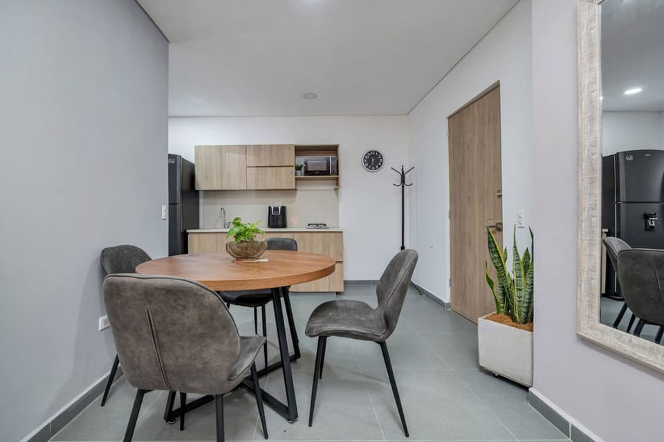 House | 1 bedroom
