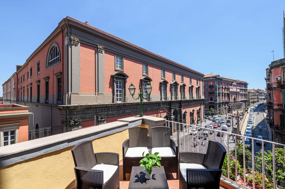 Apartment (5 Bedrooms) | Terrace/patio