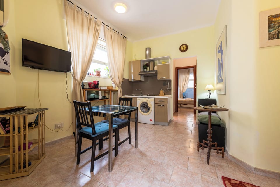 Apartment (1 Bedroom) | Living area | TV