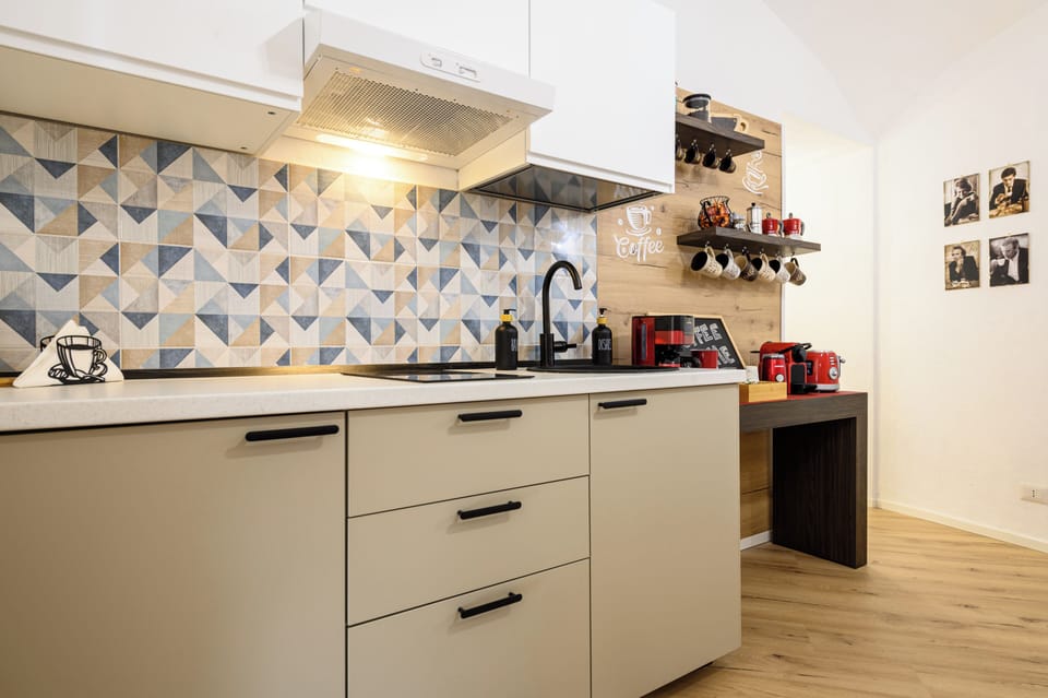 Apartment (1 Bedroom) | Private kitchenette | Microwave, espresso maker, electric kettle