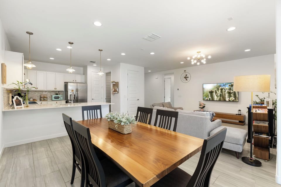 Comfortable dining space with seating for six.