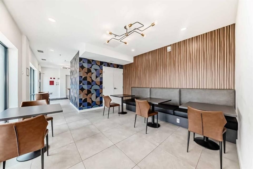 Apartment, 1 Bedroom, Accessible, Patio | Lounge