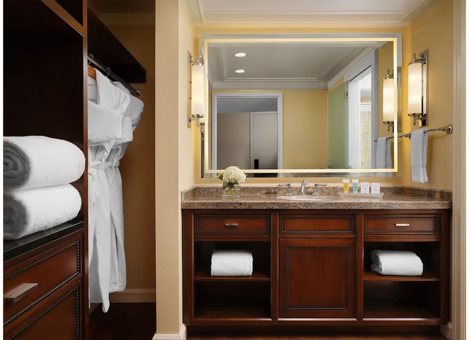 Get ready together with a polished double-vanity setup.