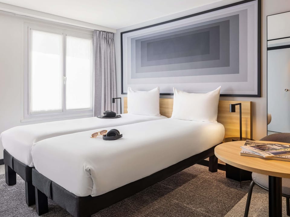 Standard Twin Room, 2 Twin Beds | In-room safe, desk, soundproofing, free WiFi