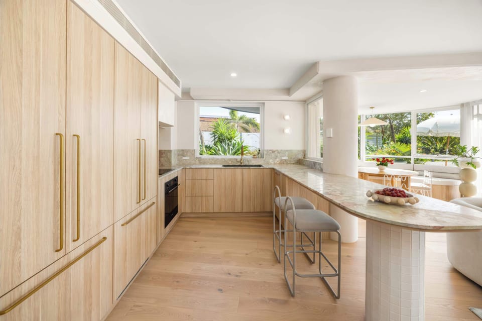 Tranquil and stylish escape near local hotspots