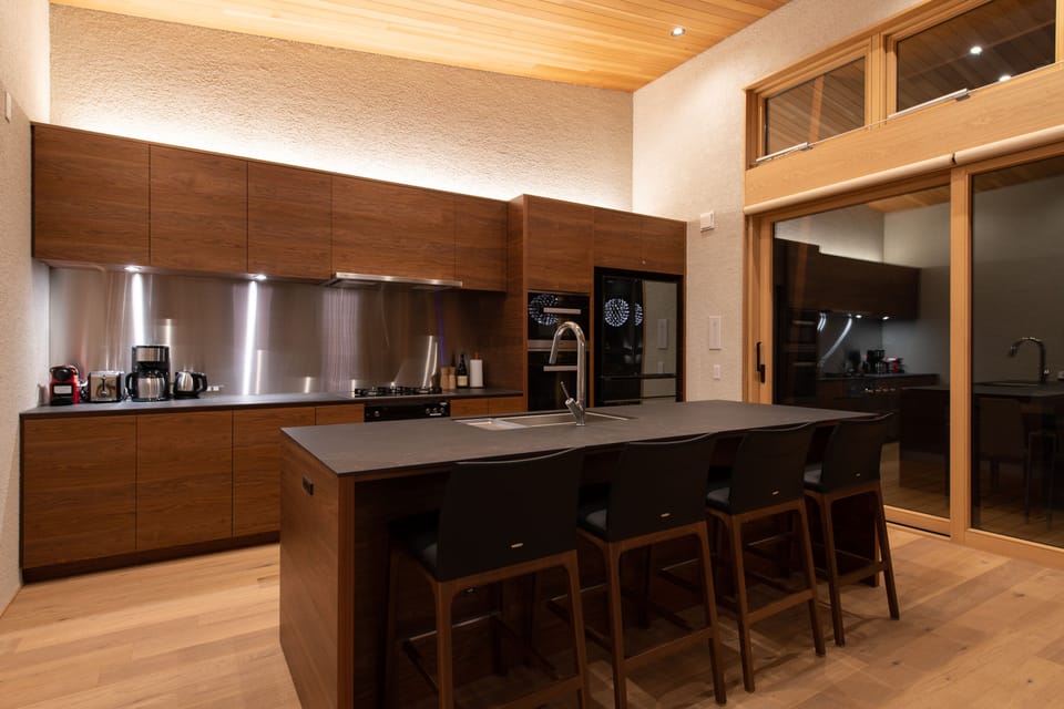 Chalet, Balcony, Mountain View | Private kitchen