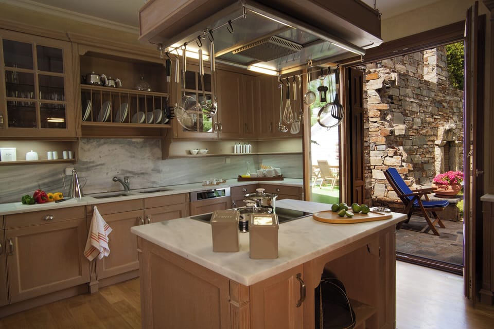 Luxury Villa, 5 Bedrooms, Private Pool, Sea View | Private kitchen | Espresso maker, electric kettle