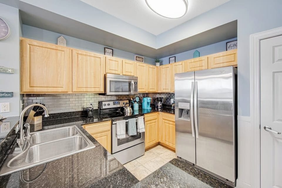 Fully stocked kitchen