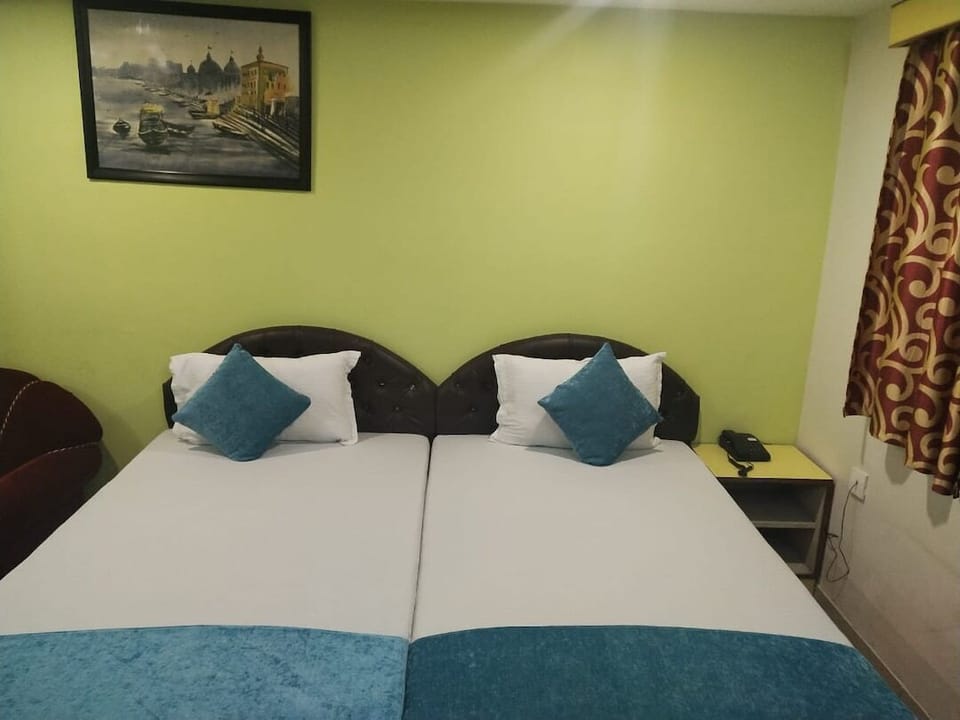 Deluxe Triple Room | WiFi (free)