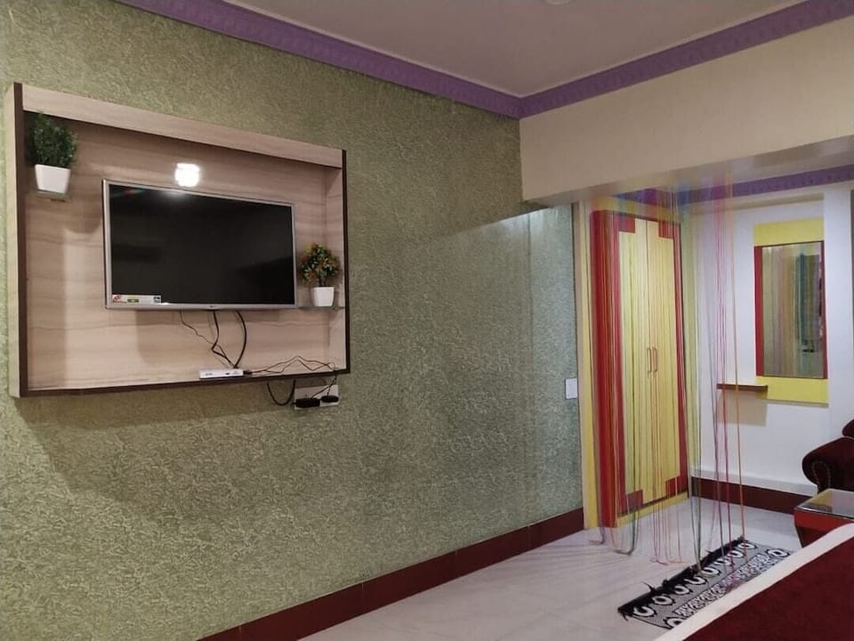 Deluxe Triple Room | Interior
