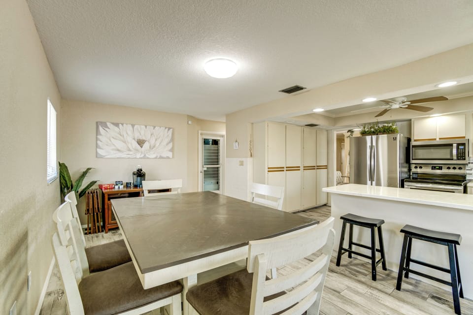 Property Interior | Single-Story Home