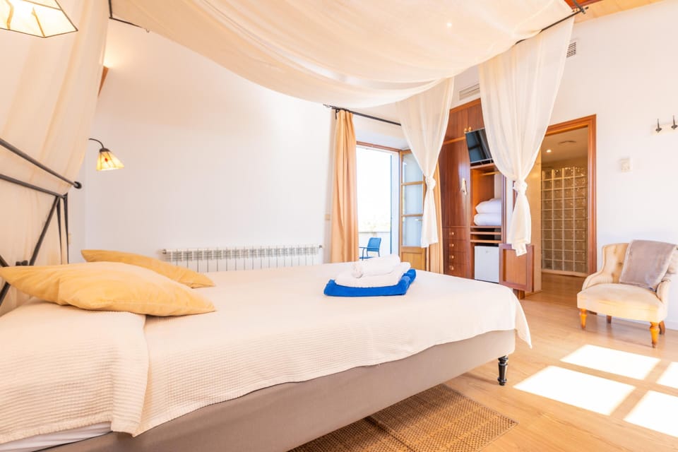 Superior Double Room, Tower | Wheelchair access