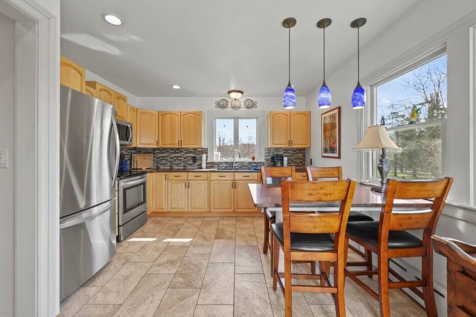 Thoughtfully laid out for both quick bites and home-cooked dinners.
