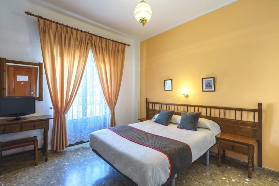 Double Room | Desk, free WiFi, wheelchair access