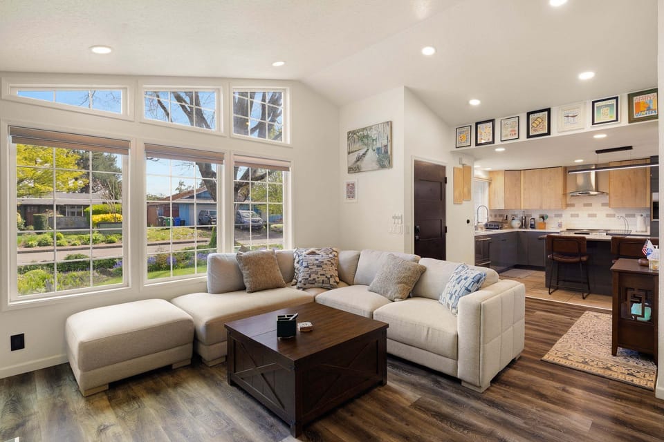 House, 2 Bedrooms | Living area