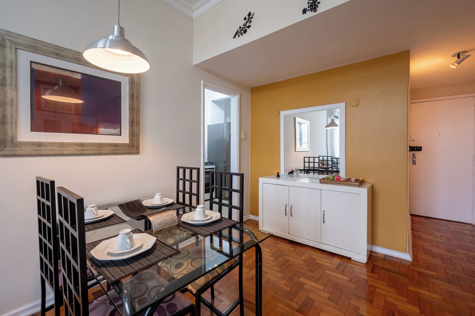 Apartment | Dining