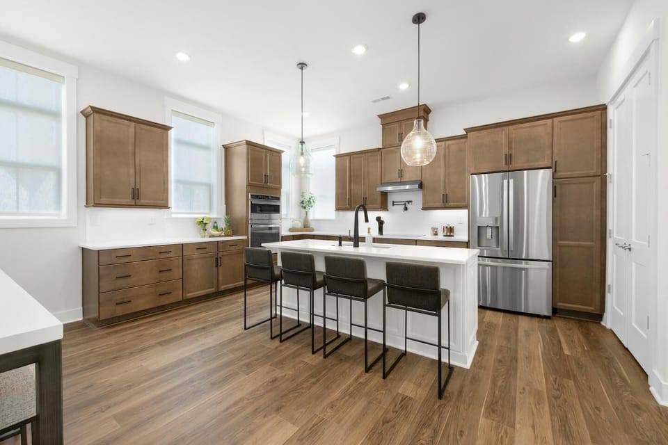 House, Multiple Beds (Paddle Pointe) | Private kitchen | Paper towels
