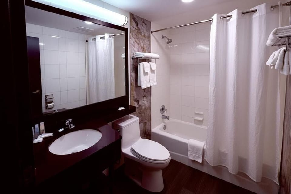 Free toiletries, towels