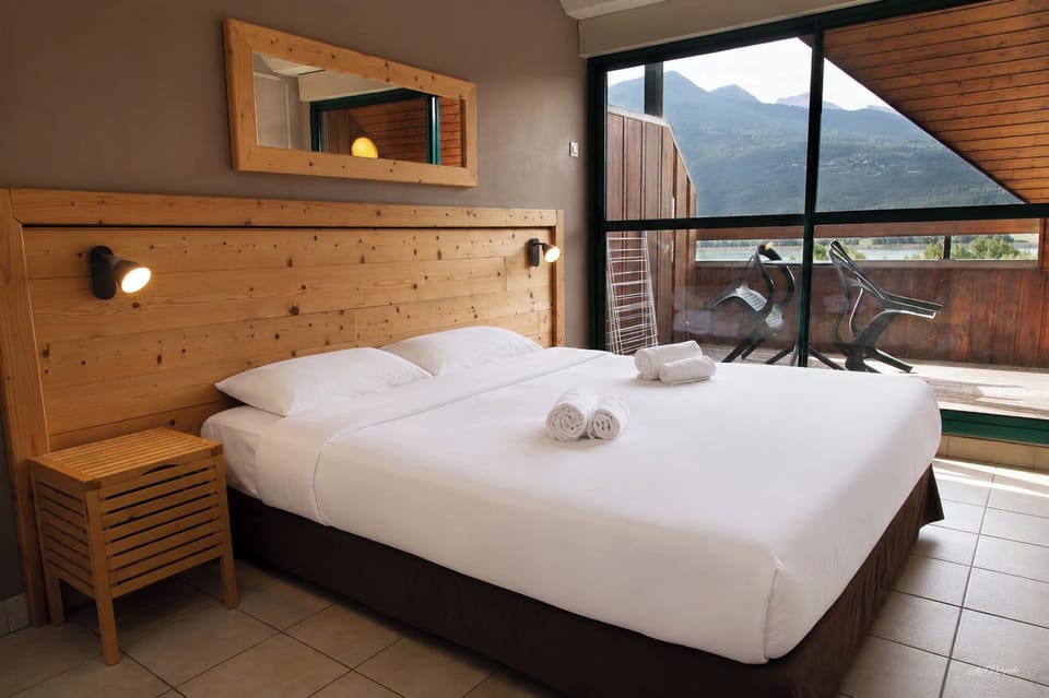Family Room | WiFi (free), bed sheets