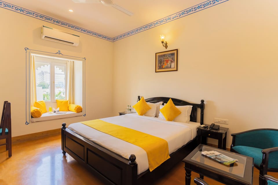 Superior Double or Twin Room, Air conditioning, City View | Minibar, desk, laptop workspace, soundproofing