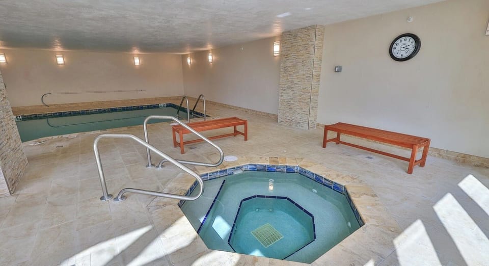 Indoor communal hot tub.