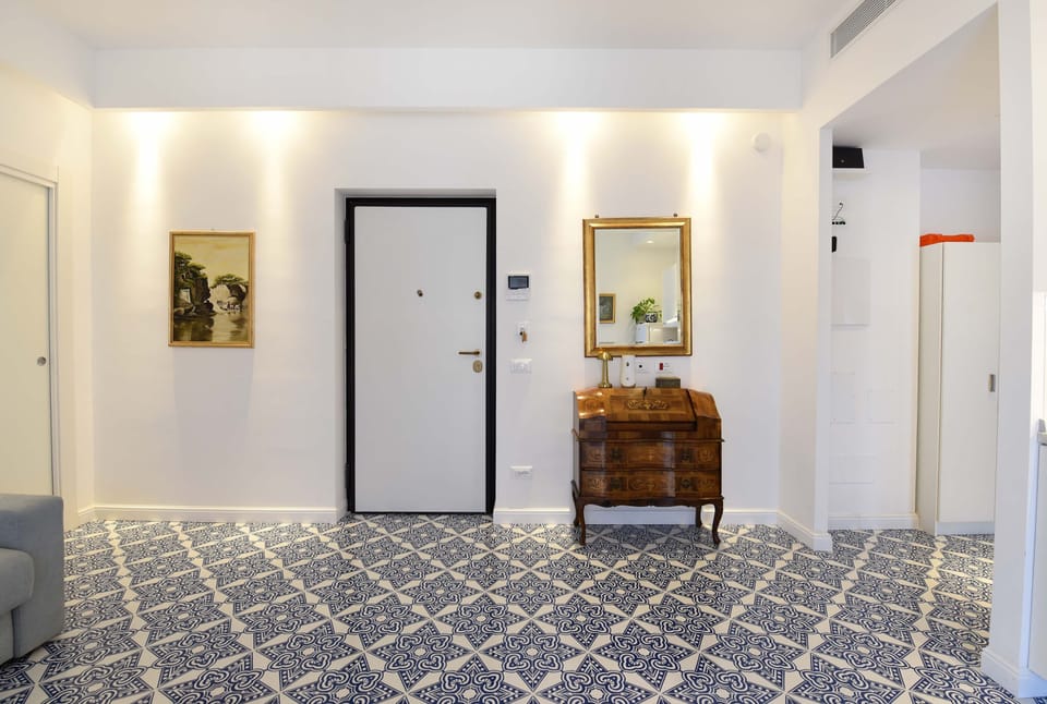 House, Smoking | 2 bedrooms, soundproofing