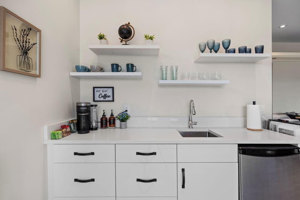 Kitchenette with stocked Coffee Bar!