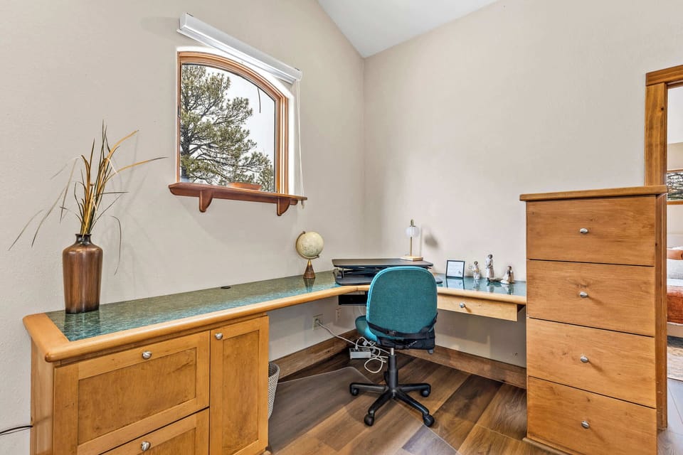 A Quiet Workspace for Remote Work or Planning