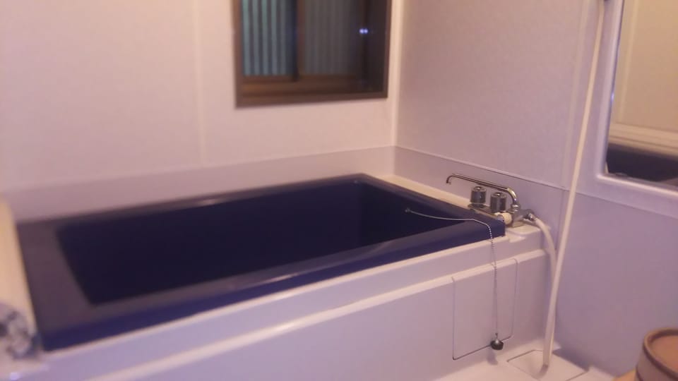 Japanese Style Room (10 Tatami, 16㎡) | Bathroom | Separate tub and shower, deep soaking tub, free toiletries, slippers