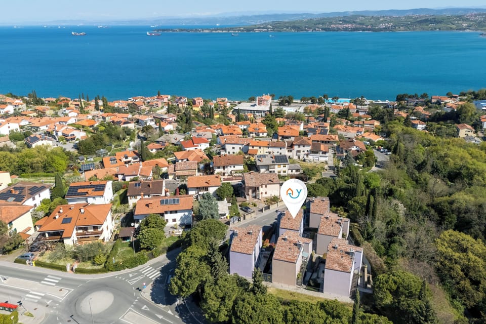 Standard Penthouse, 1 Bedroom, Balcony (Azure Adriatic Residence Koper) | Aerial view