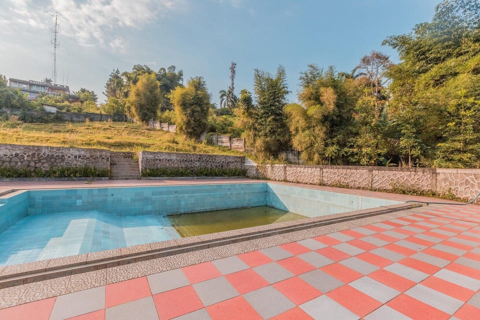 Holiday Home Swimming Pool