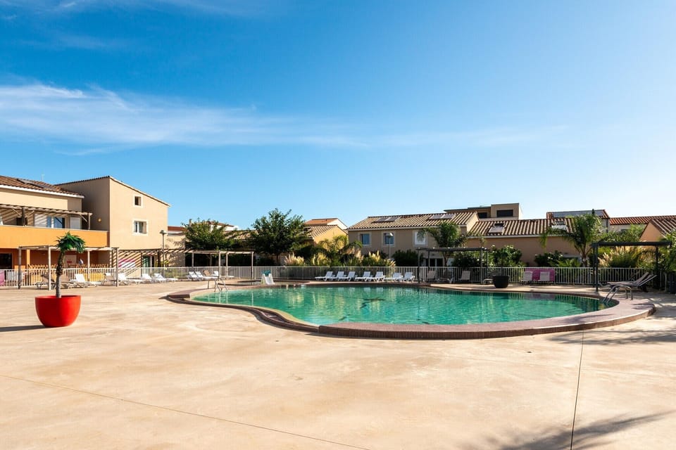 Holiday Home Swimming Pool