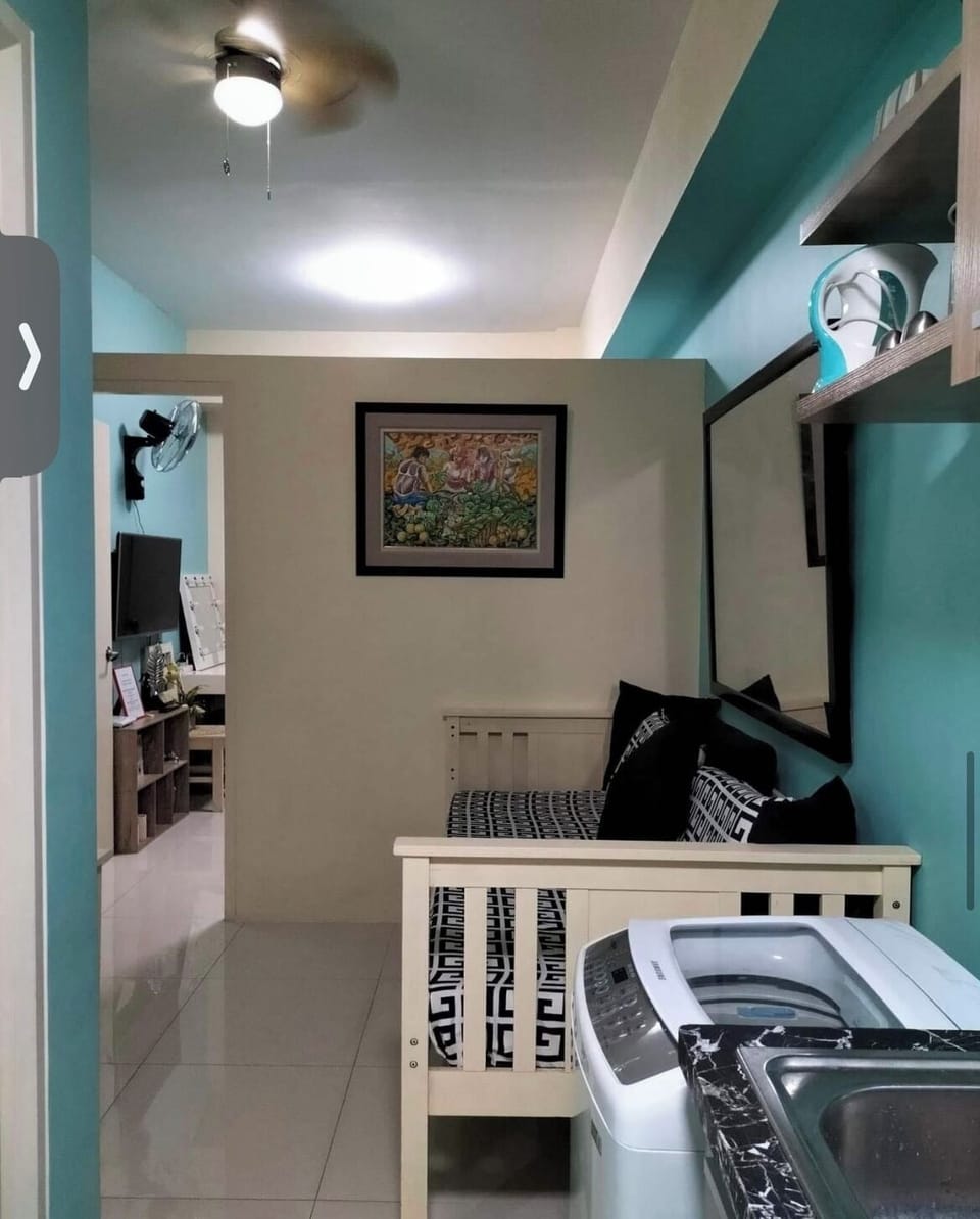 Condo, 1 Bedroom, Accessible, Private Pool | Living area