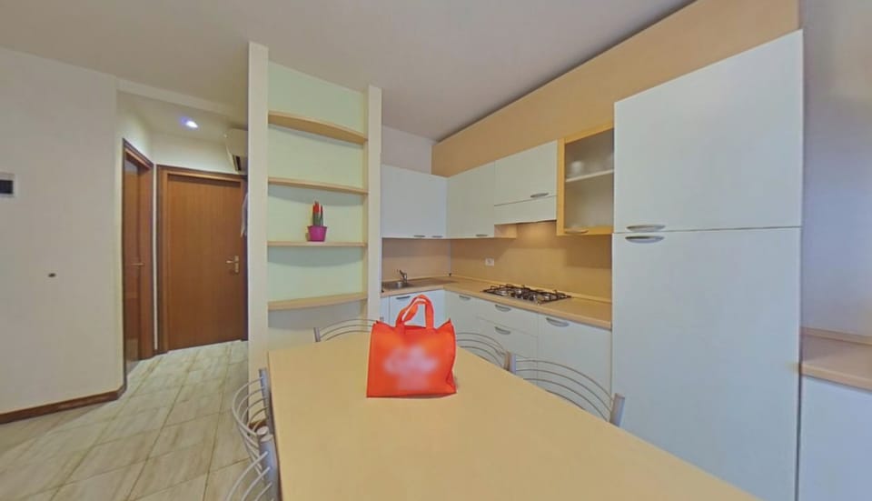 Apartment, 2 Bedrooms, Balcony | Interior