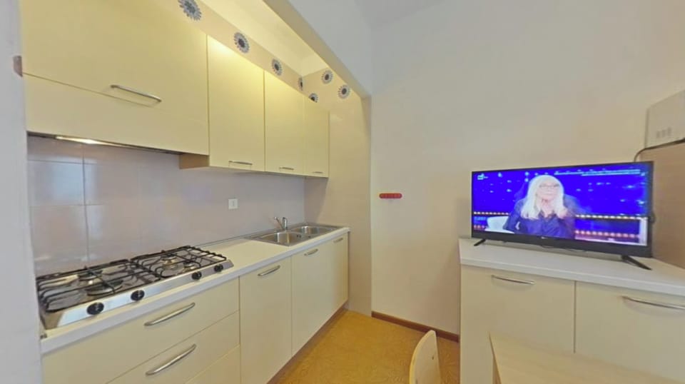 Apartment, 1 Bedroom, Balcony | Interior