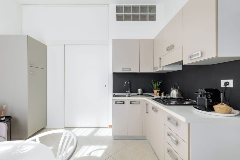 Apartment | Private kitchen | Espresso maker, electric kettle