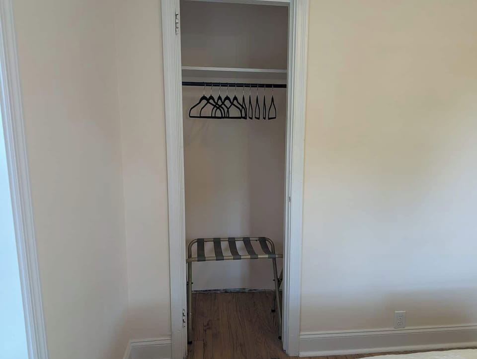 Plenty of room to hang and store your belongings, however long your visit!