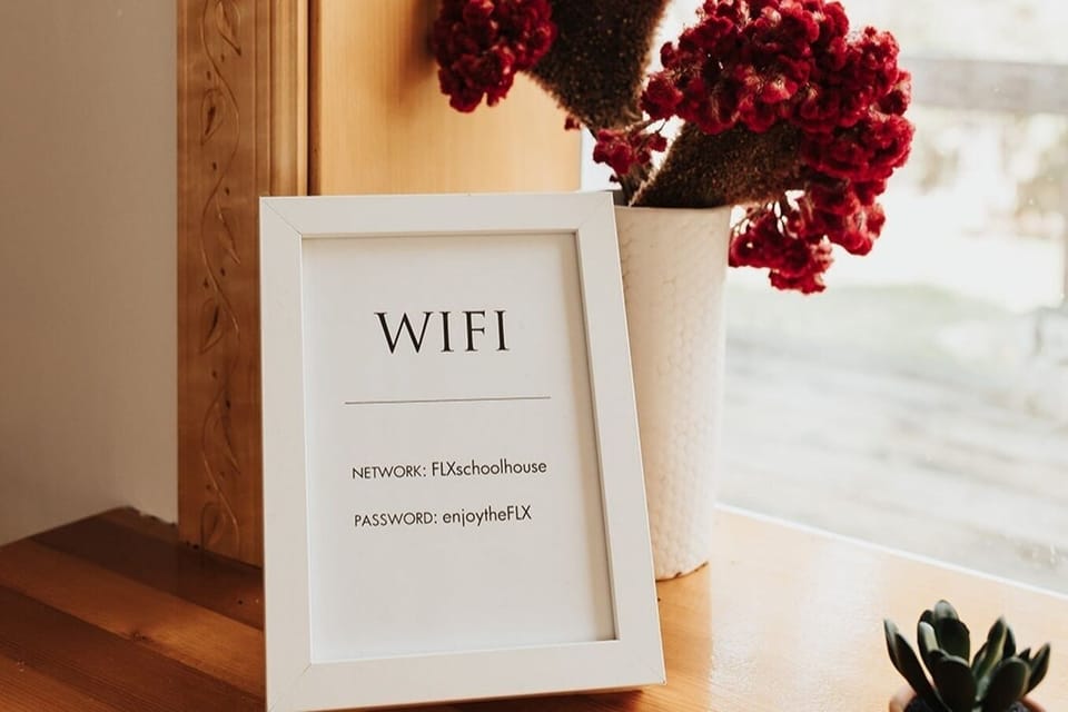 Working remotely? Need strong WIFI? We've got you covered.  The WIFI is strong at the Schoolhouse, the TV is a smart TV and the record player also plays Bluetooth. 