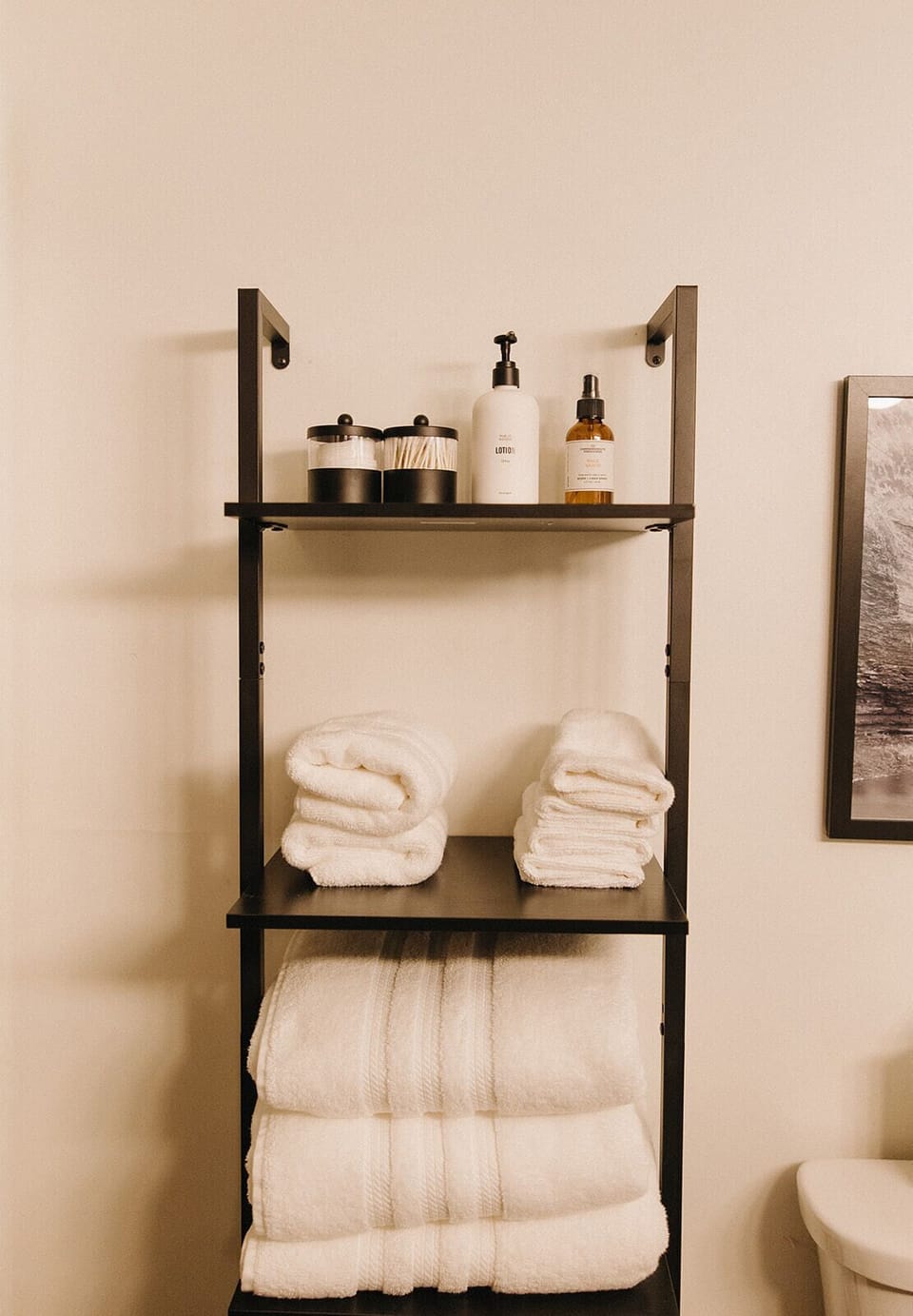 No need to bring your own towels, we have them here for you. 