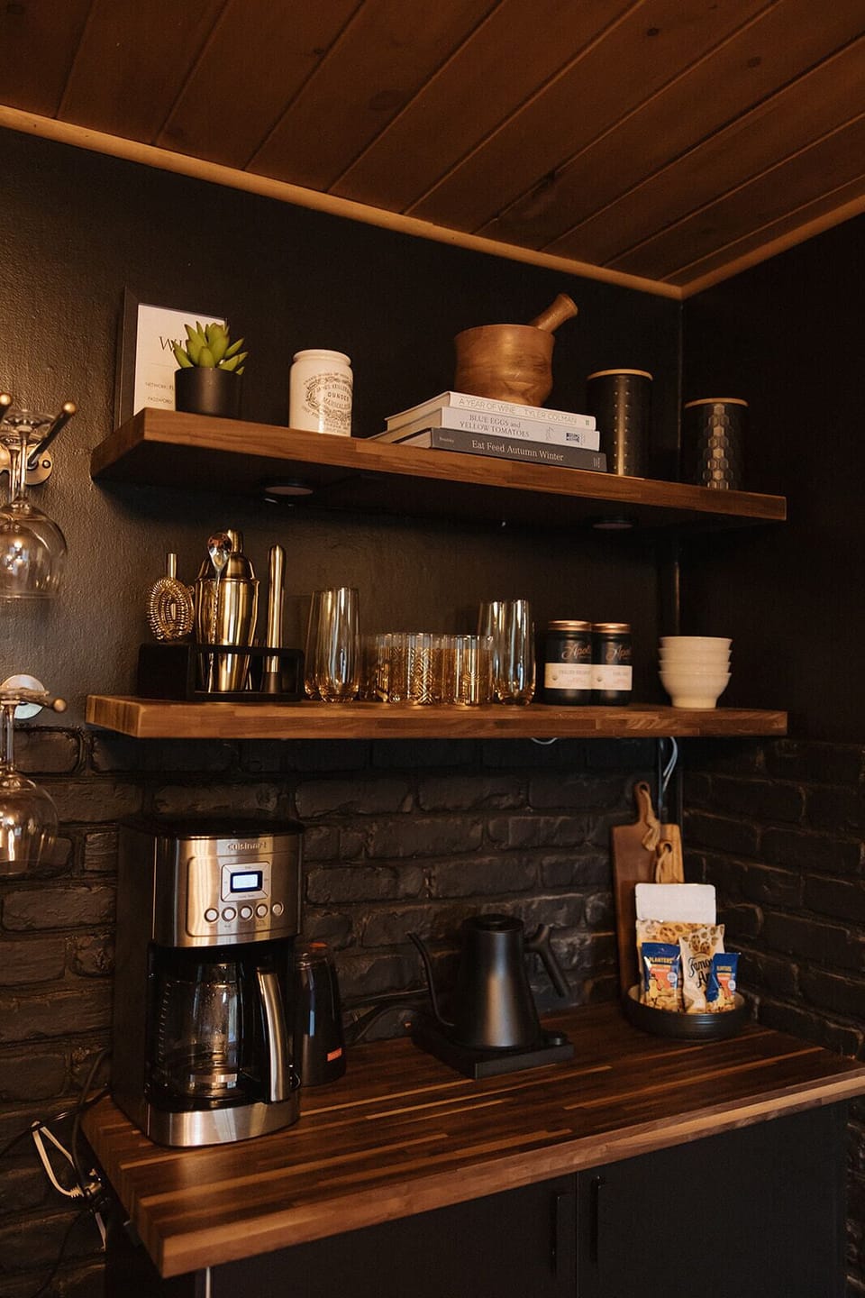 Coffee, tea & wine bar, this corner is a guest favorite. 