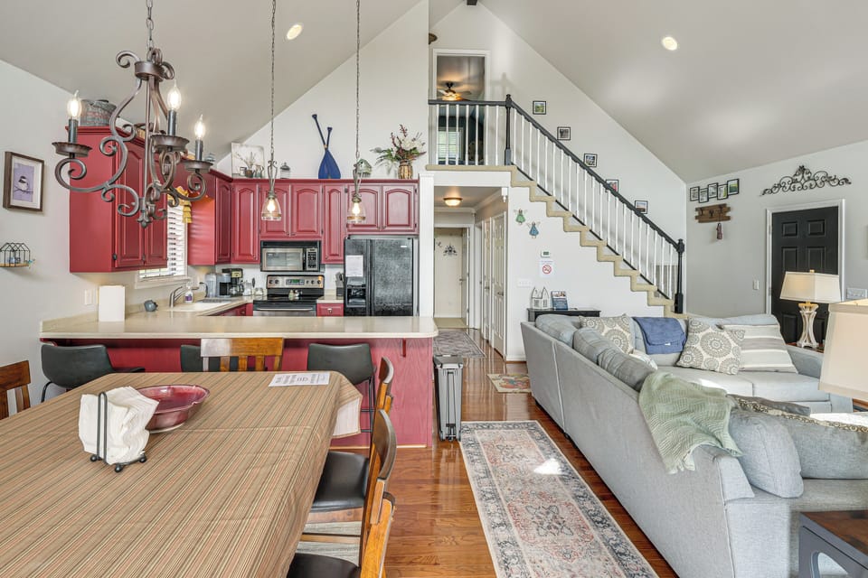 House (3 Bedrooms) | Interior