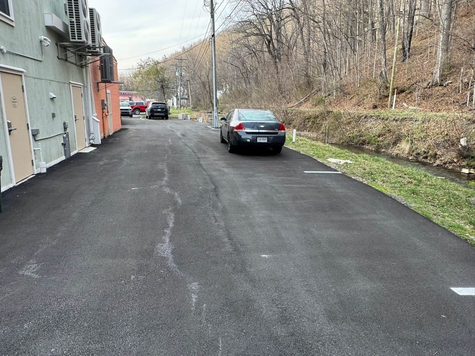 Rea Parking for 7 cars