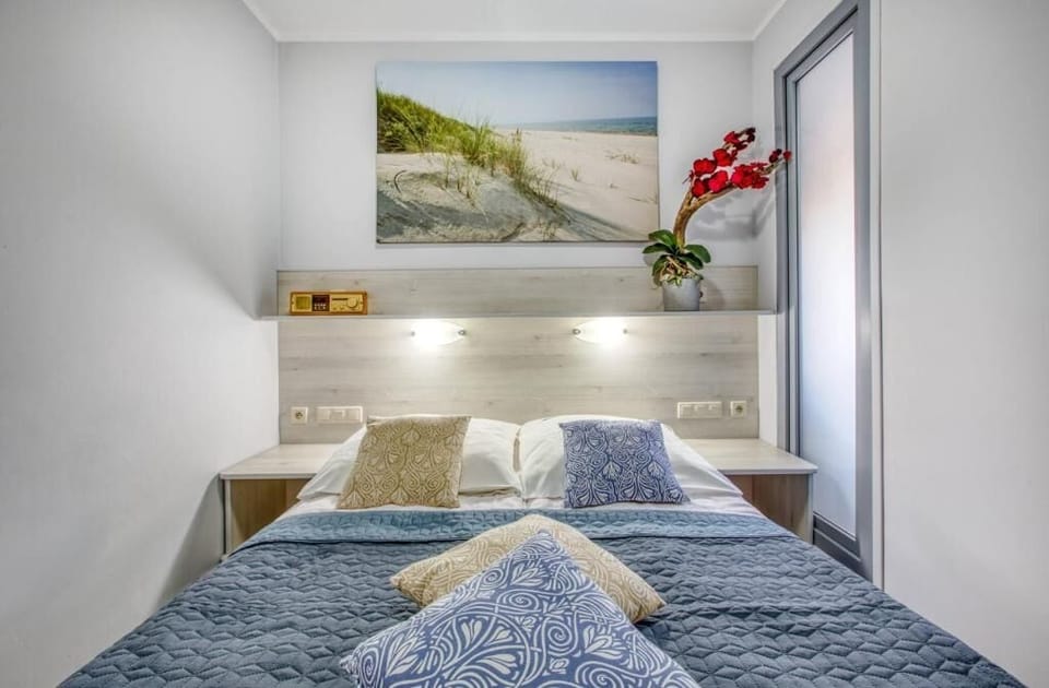Apartment, Balcony, City View | Free WiFi