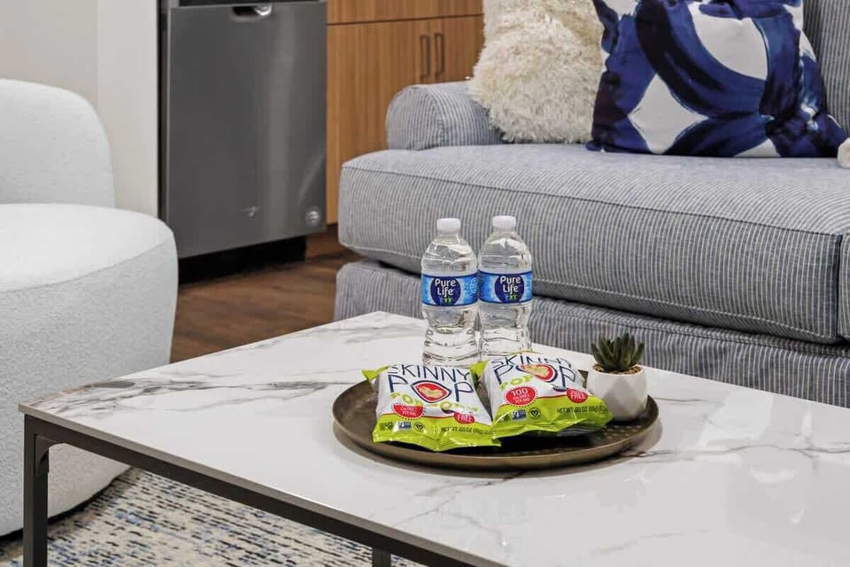 Spacious and stylish—a cozy spot to relax after a day of exploring.

