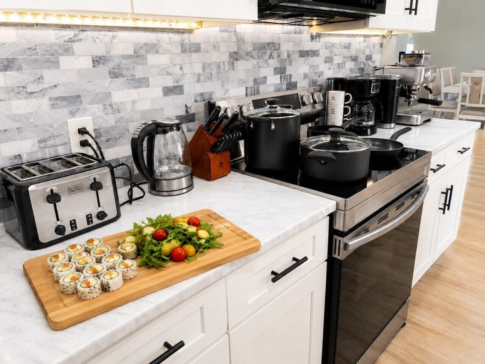 Colby Kitchen 3