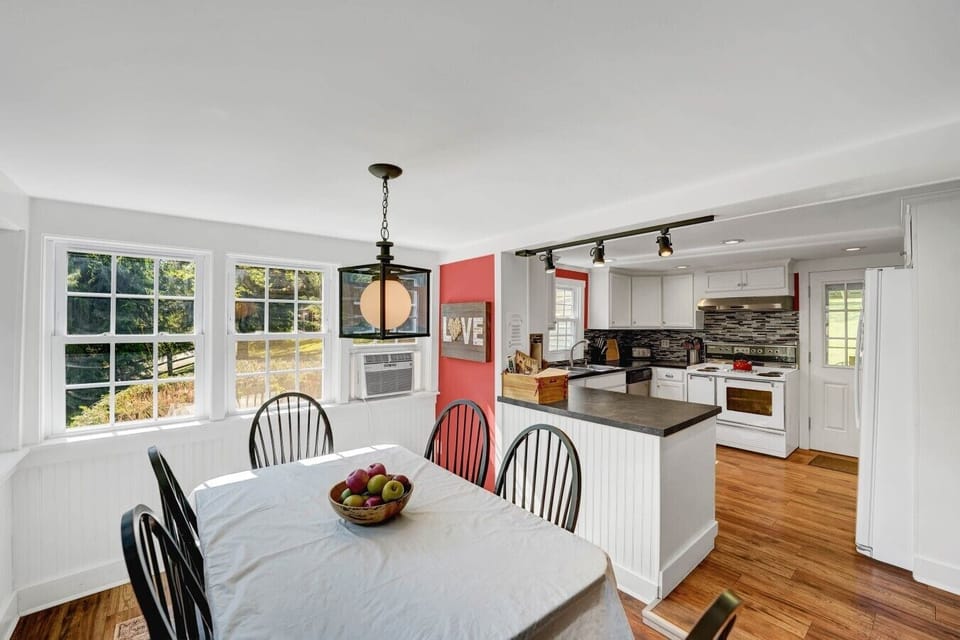 Dinette | Kitchen Island Access | Natural Light & Hardwood Floors