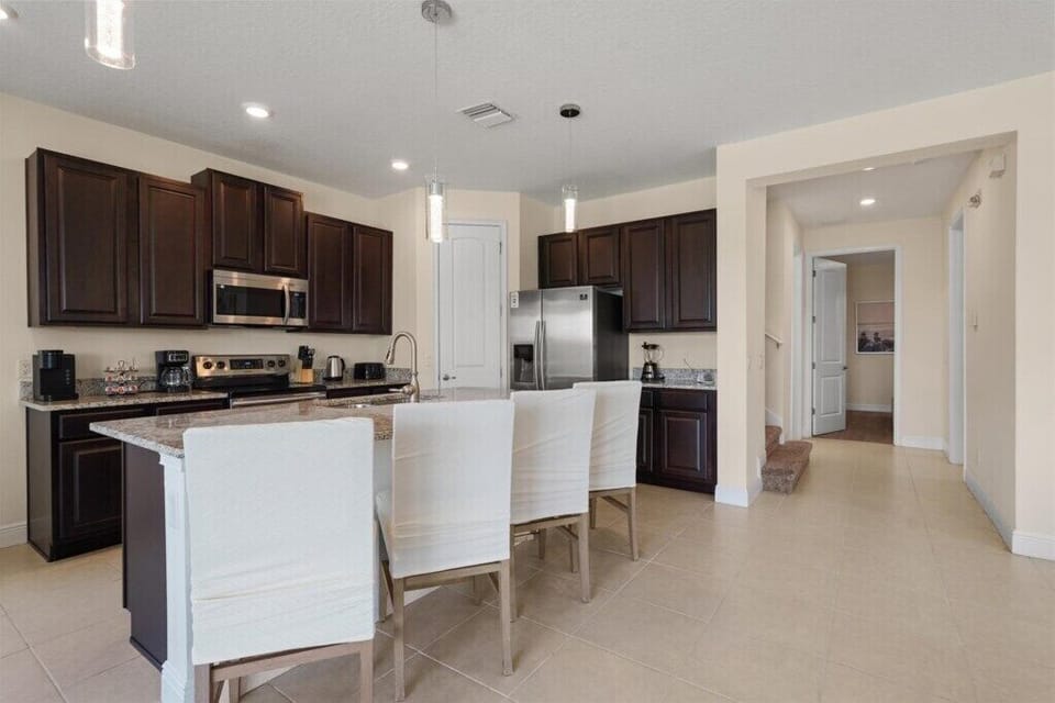 266SouthfieldStreet(6)
