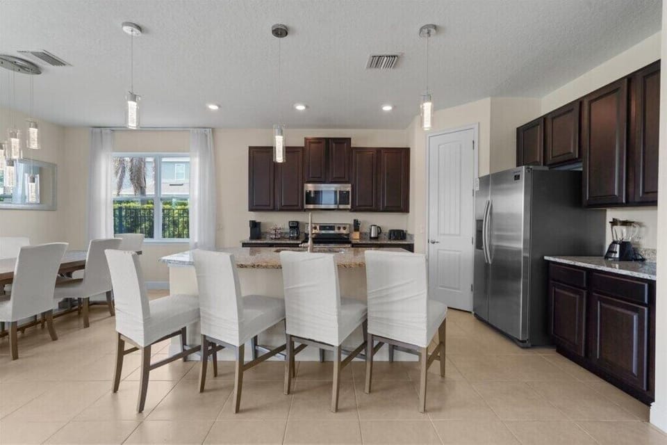 266SouthfieldStreet(7)