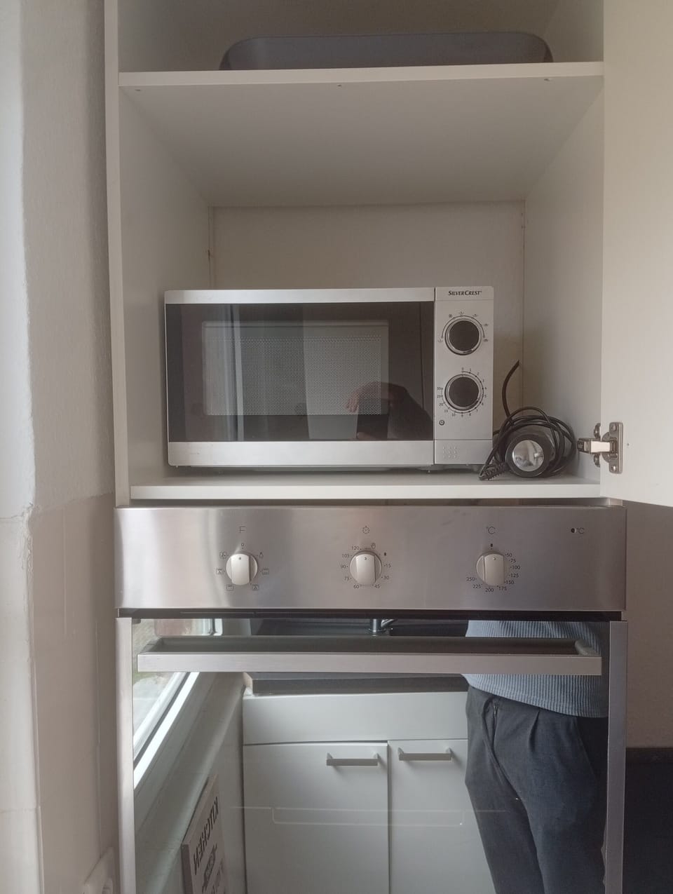 Microwave